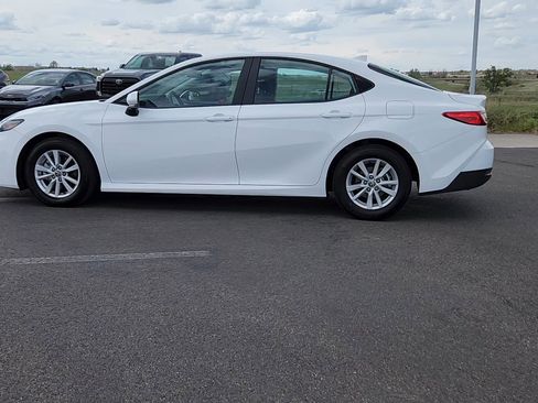 Used 2026 Toyota Camry LE FWD image 2