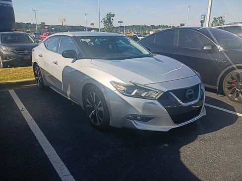 Used 2018 Nissan Maxima 3.5 S FWD image 1