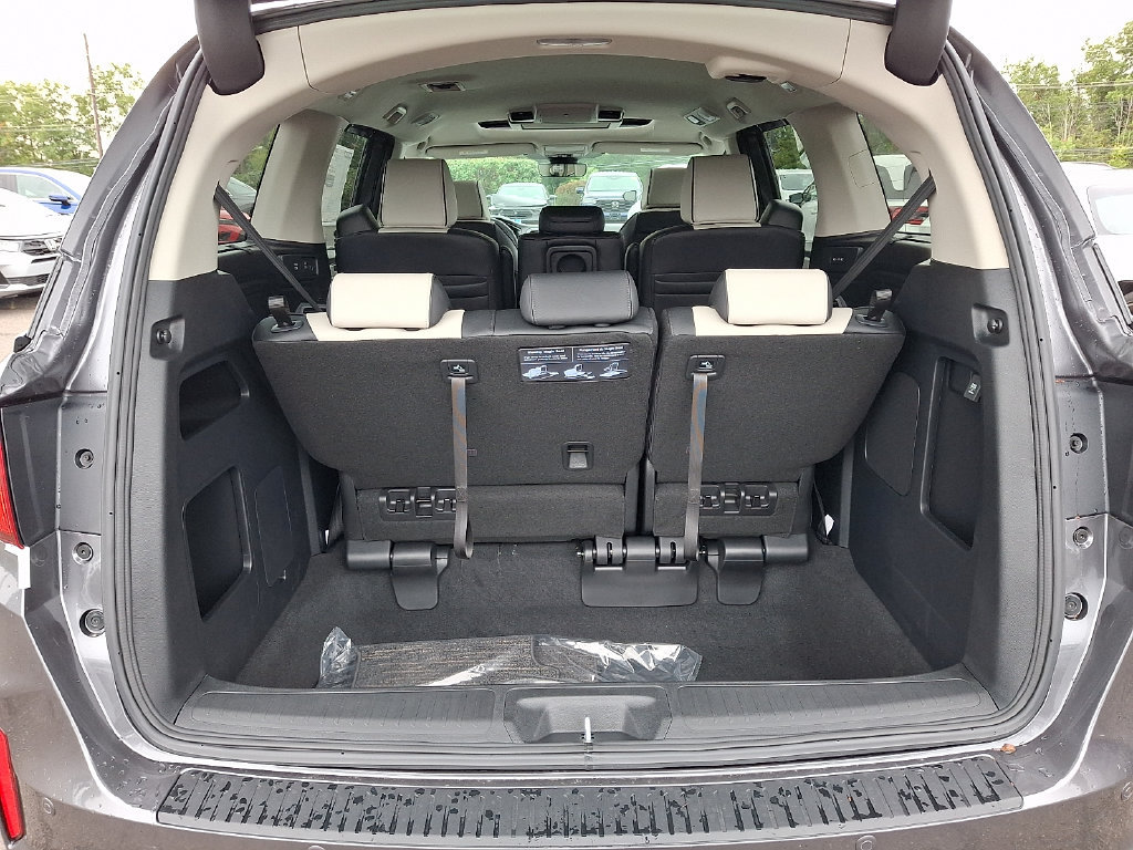 New 2027 Honda Odyssey Elite image 16