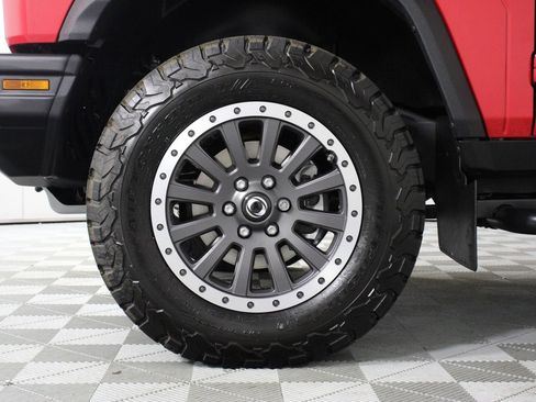 Used 2025 INEOS Grenadier AWD/4WD image 14