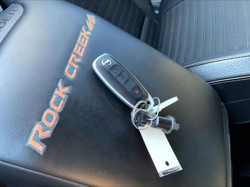 Used 2023 Nissan Pathfinder Rock Creek image 12