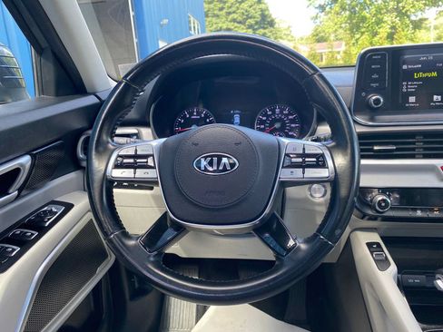 Used 2021 Kia Telluride S FWD image 17