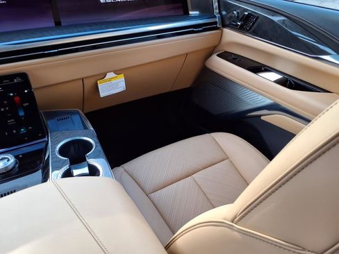 New 2025 Cadillac Escalade IQ Luxury 2 image 12