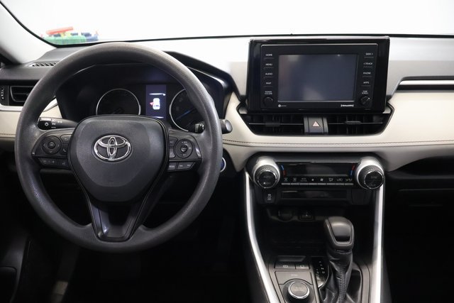 Used 2022 Toyota RAV4 XLE w/ Convenience Package AWD/4WD image 14