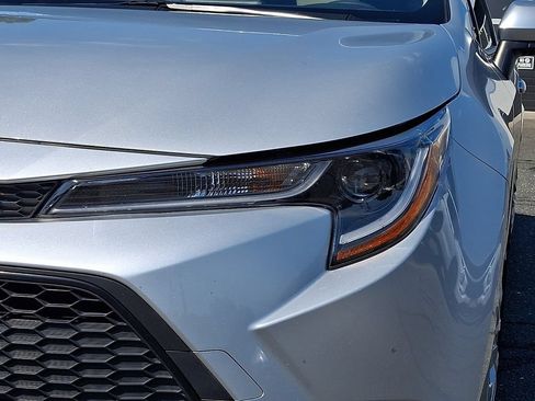 Used 2022 Toyota Corolla LE FWD image 9