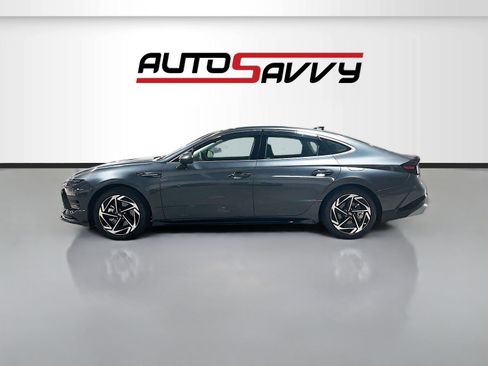 Used 2025 Hyundai Sonata SEL FWD image 4