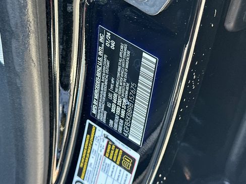 Used 2024 Mercedes-Benz GLE 450 4MATIC image 38