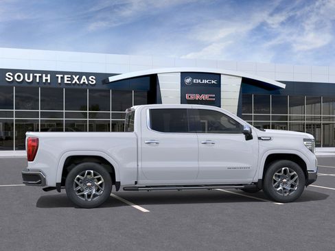 New 2026 GMC Sierra 1500 SLT image 5