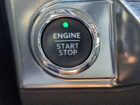 Used 2021 Ford F150 Lariat image 29