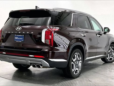 Used 2023 Hyundai Palisade Limited w/ Cargo Package AWD/4WD image 2