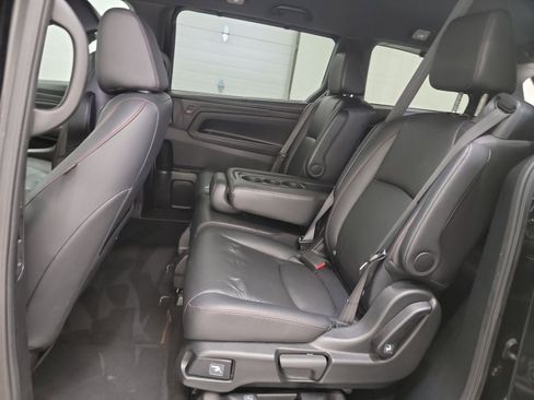 Certified 2023 Honda Odyssey Sport image 28