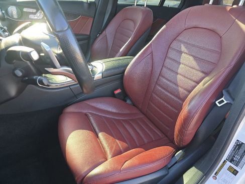 Used 2017 Mercedes-Benz C 300 Sedan image 22