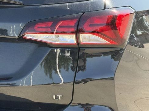 Used 2023 Chevrolet Equinox LT w/ Driver Convenience Package FWD image 6