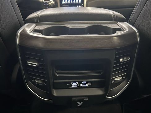 Used 2022 RAM 1500 Laramie AWD/4WD image 21