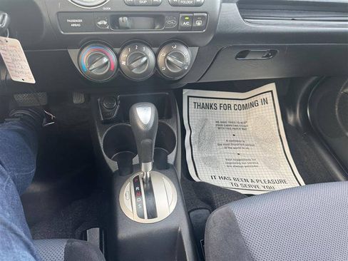 Used 2008 Honda Fit Sport image 18