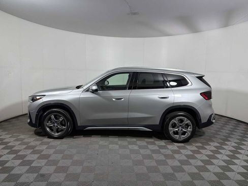 Used 2025 BMW X1 xDrive28i w/ Premium Package AWD/4WD image 4