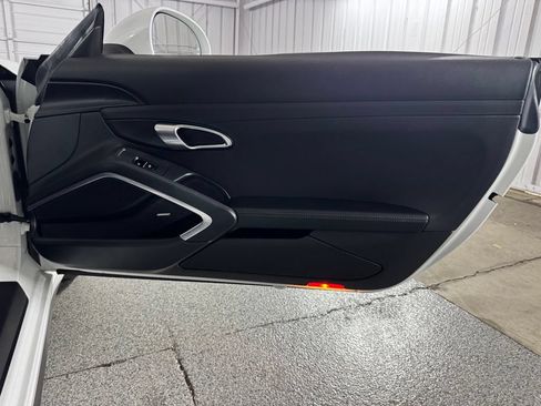 Used 2014 Porsche 911 Targa 4S AWD/4WD image 34