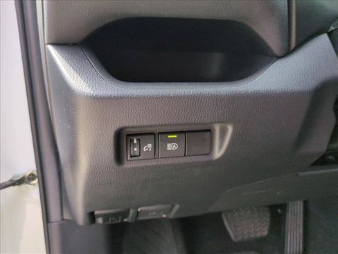 Certified 2024 Toyota RAV4 LE FWD image 9