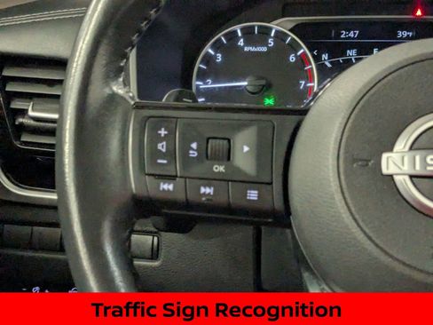 Certified 2023 Nissan Rogue SL w/ SL Premium Package image 17