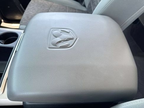 Used 2014 RAM 1500 Lone Star AWD/4WD image 20