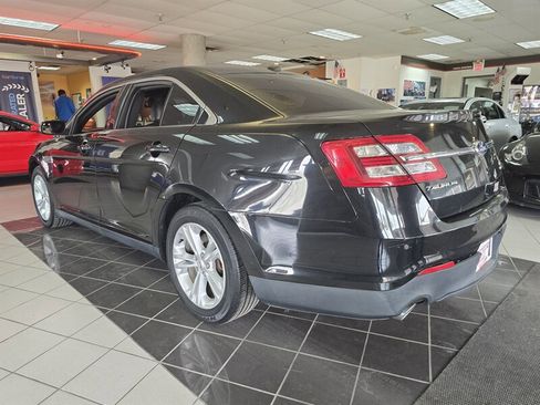 Used 2013 Ford Taurus SEL image 6