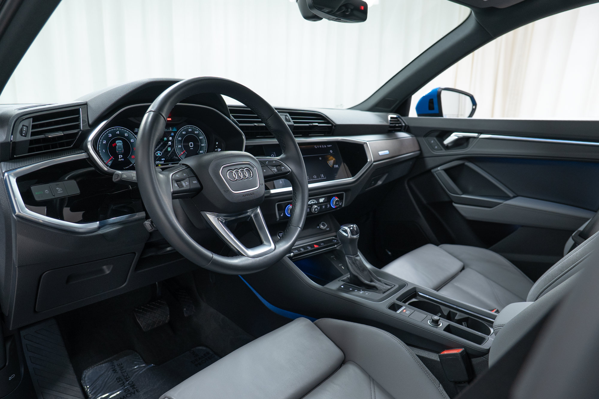 Used 2022 Audi Q3 2.0T Premium Plus AWD/4WD image 14