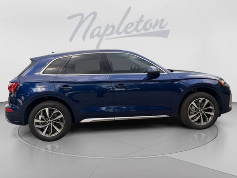 Used 2022 Audi Q5 2.0T Premium Plus w/ Premium Plus Package AWD/4WD image 9