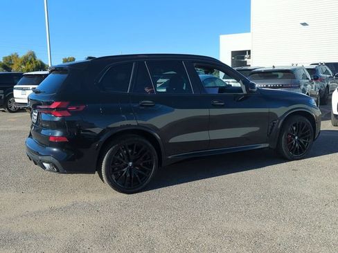 Used 2026 BMW X5 sDrive40i w/ M Sport Package RWD image 6