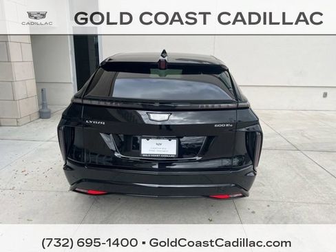 Used 2024 Cadillac Lyriq Sport AWD/4WD image 3