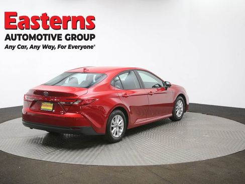 Used 2025 Toyota Camry LE FWD image 40