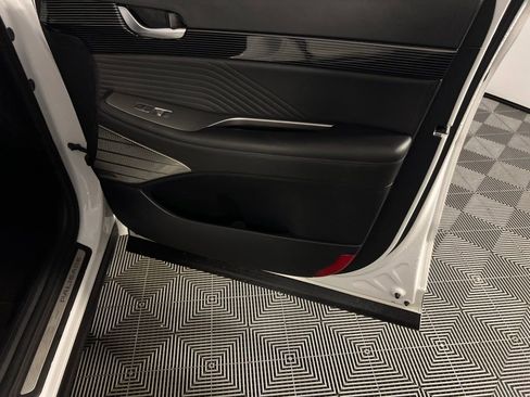 Used 2024 Hyundai Palisade Calligraphy image 33