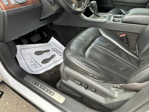 Used 2014 Lincoln MKX AWD w/ Equipment Group 101A image 10
