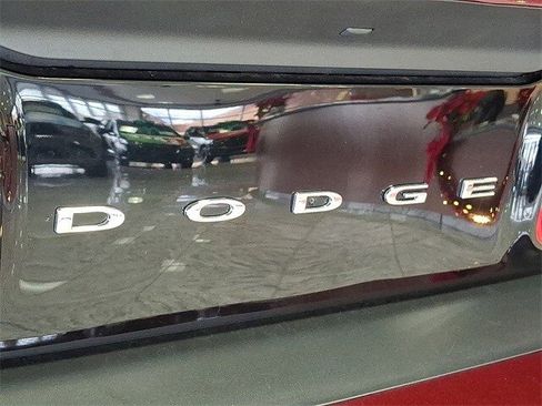 Used 2022 Dodge Challenger R/T Scat Pack image 27