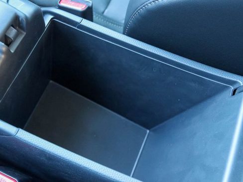 Used 2025 Honda HR-V EX-L image 19