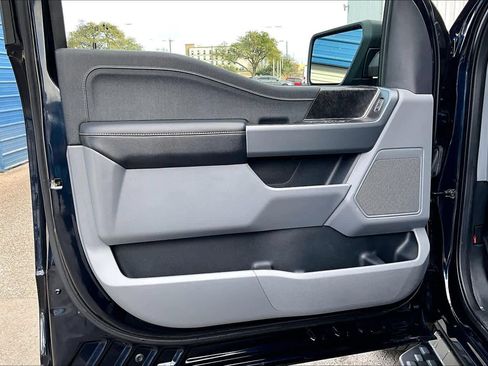 Used 2024 Ford F150 Lightning XLT image 26