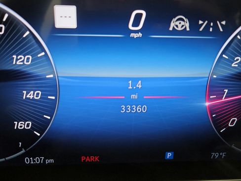 Used 2023 Mercedes-Benz S 500 4MATIC w/ AMG Line image 17