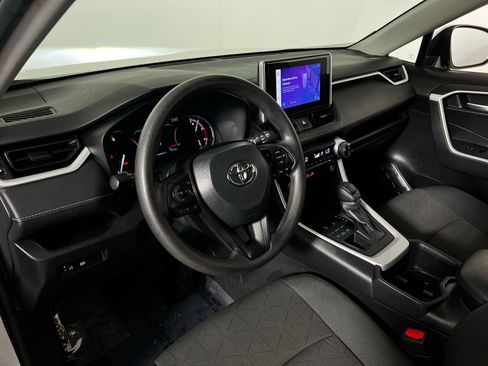 Used 2024 Toyota RAV4 XLE image 12