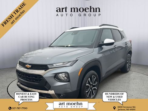 Used 2021 Chevrolet TrailBlazer ACTIV w/ Sun and Liftgate Package image 1