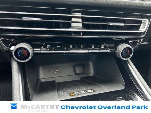New 2026 Chevrolet Traverse RS w/ LPO, Floor Liner Package image 15