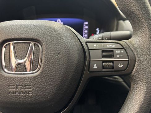 Used 2023 Honda Accord EX image 18