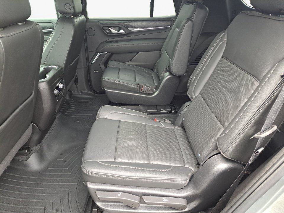 Used 2022 GMC Yukon Denali AWD/4WD image 12