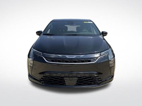 New 2027 Chrysler Pacifica Select AWD/4WD image 2