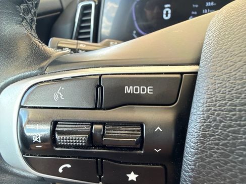 Used 2023 Kia Sportage EX AWD/4WD image 28