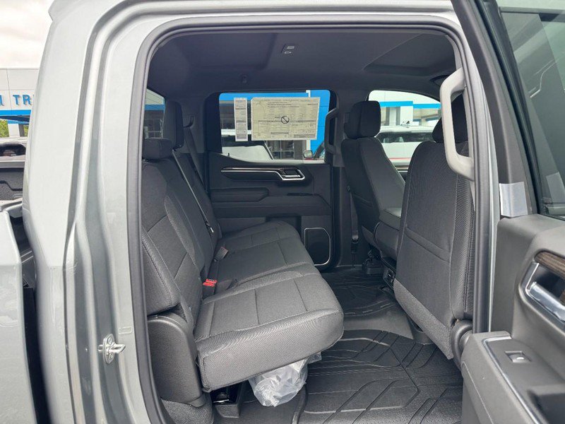 New 2026 Chevrolet Silverado 1500 RST w/ RST Select Package AWD/4WD image 5