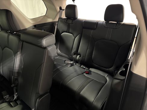 Used 2025 Honda Pilot EX-L image 27