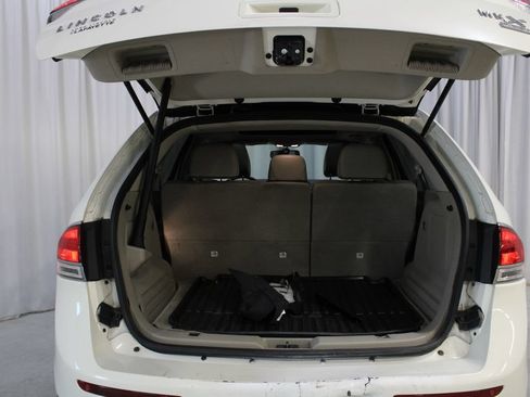 Used 2012 Lincoln MKX AWD image 32