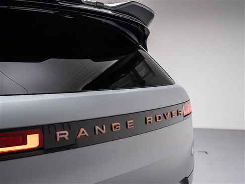 New 2026 Land Rover Range Rover Sport SV AWD/4WD image 39