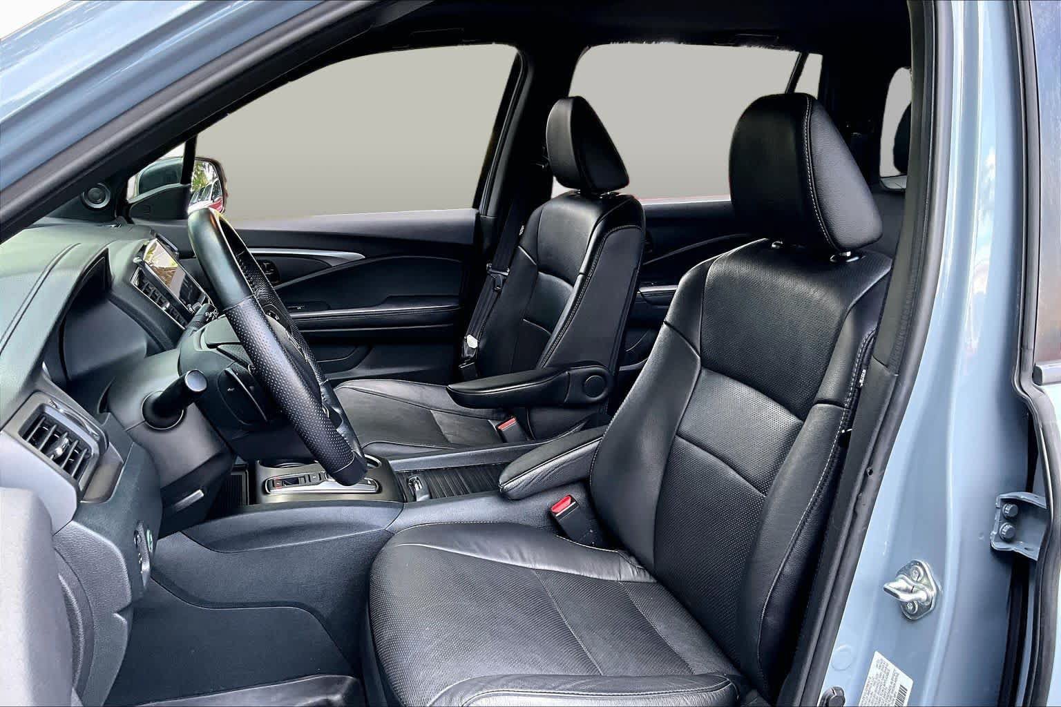 Certified 2023 Honda Passport EX-L image 41