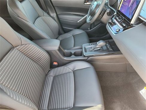 New 2026 Toyota Corolla Cross XSE image 10