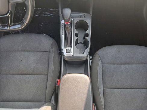 Certified 2024 Chevrolet Trax RS image 18